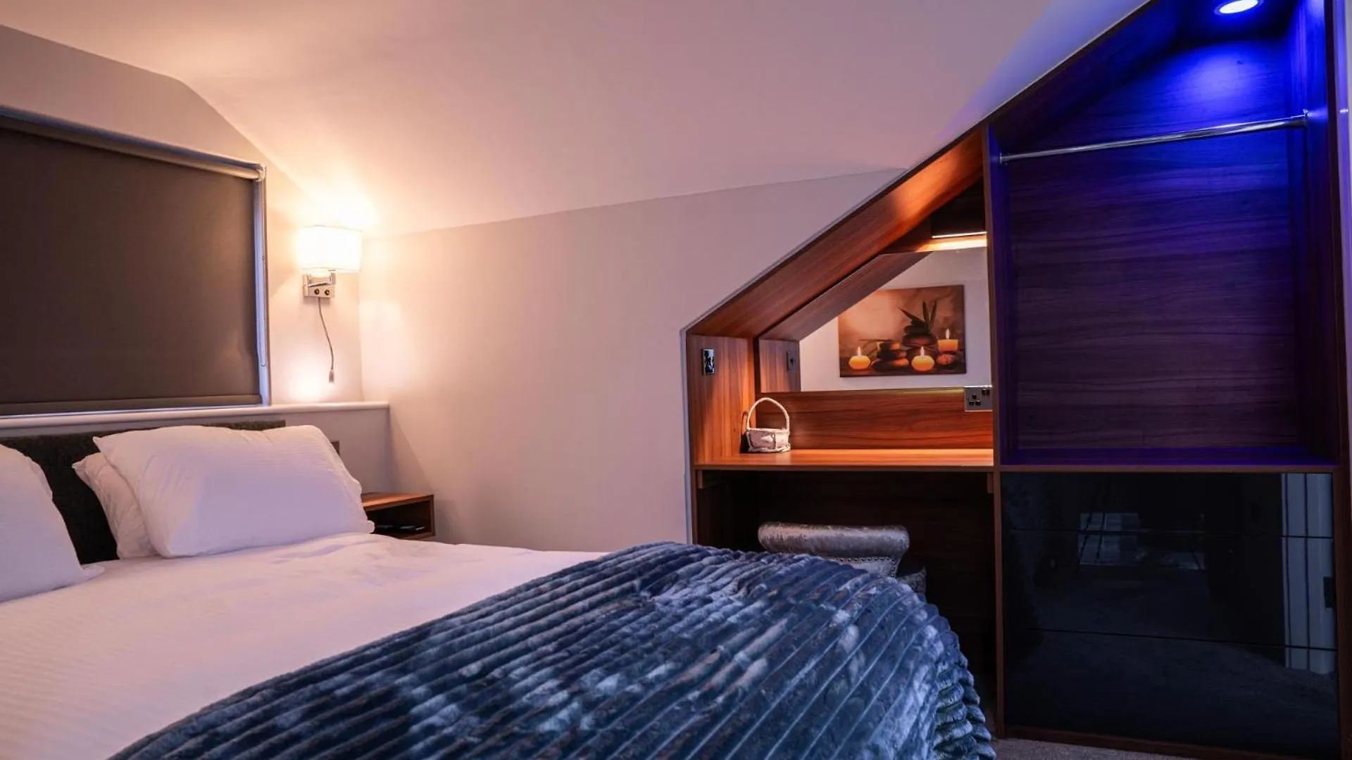 Chestnut Retreat A Stunning Annex Apartment Ossett