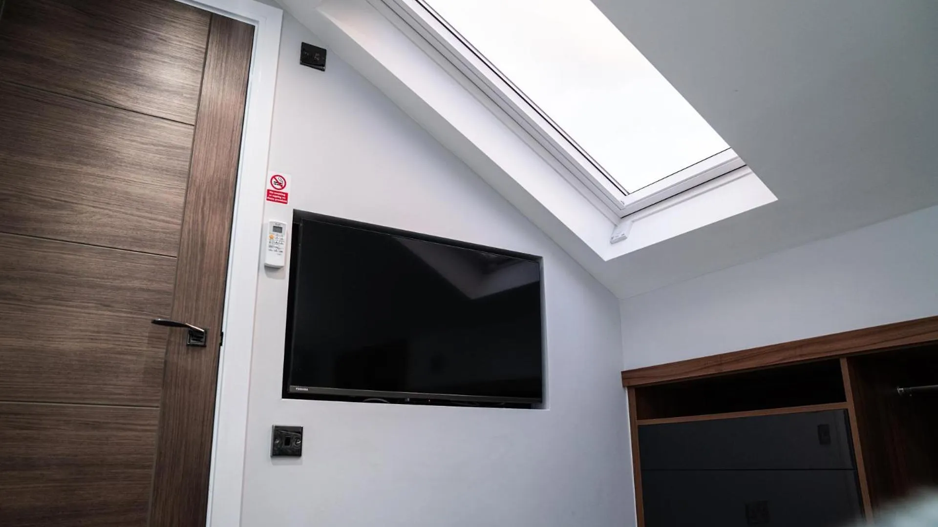 Chestnut Retreat A Stunning Annex Apartment Ossett